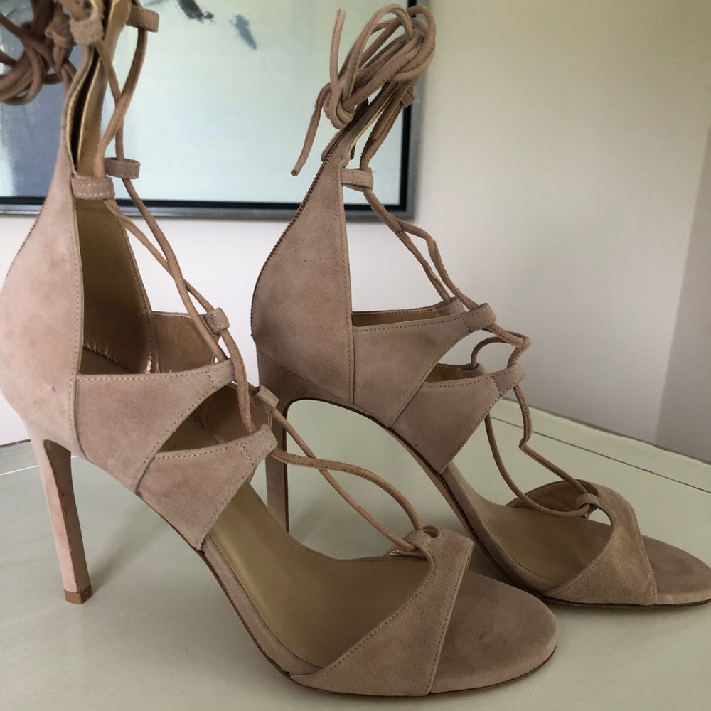 Brand new! Stuart Weitzman Leg Wrap sandals